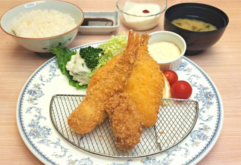 ミックスフライ（エビ・カキ・アジ）ランチ