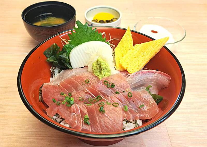 海の幸お刺身丼